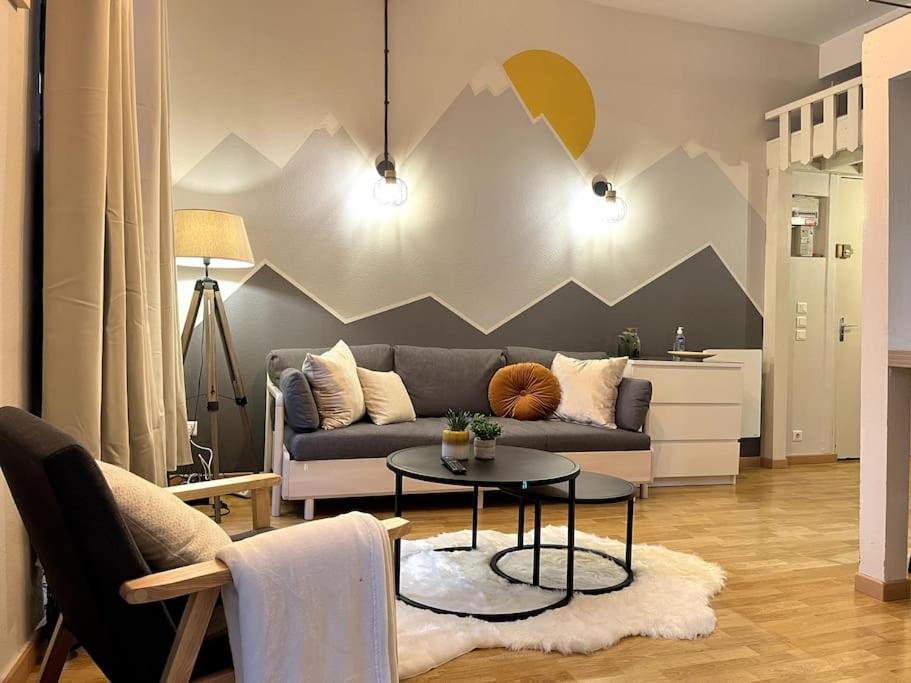 Appartement Montagn'art Studio. 4pers 30m2. Coeur Village. Cauterets